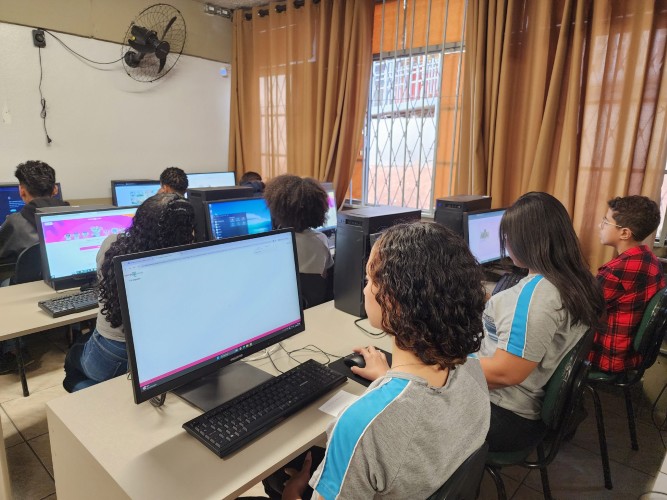 Educação publica resolução com regras do SUCEM 2026